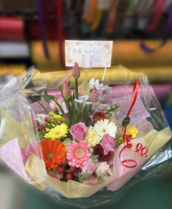 品川の戸越銀座商店街の花屋でアルバイト募集しております